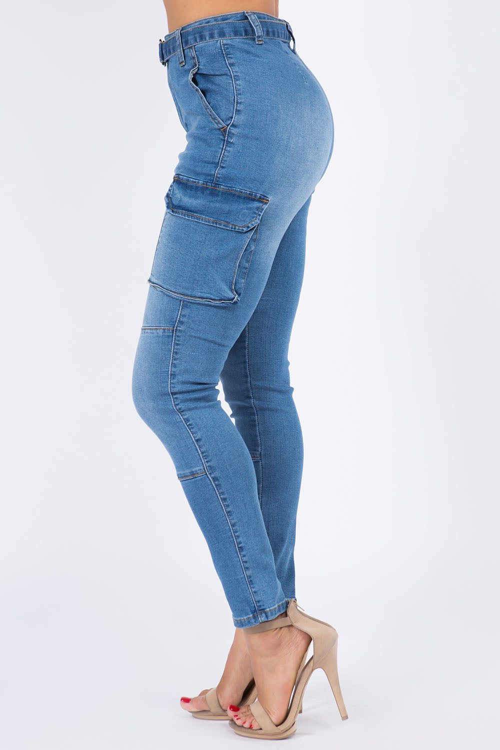 High Waist Denim Cargo Style Skinny Jeans w/ Belt Trim