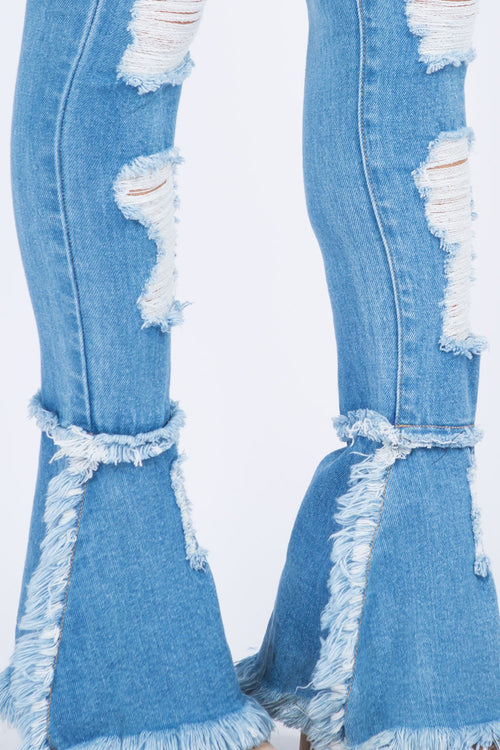Distressed Front Bootcut Style Jeans