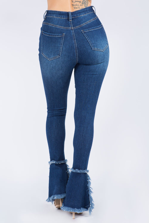 Distressed Front Bootcut Style Jeans